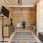 Hotel Gremi *